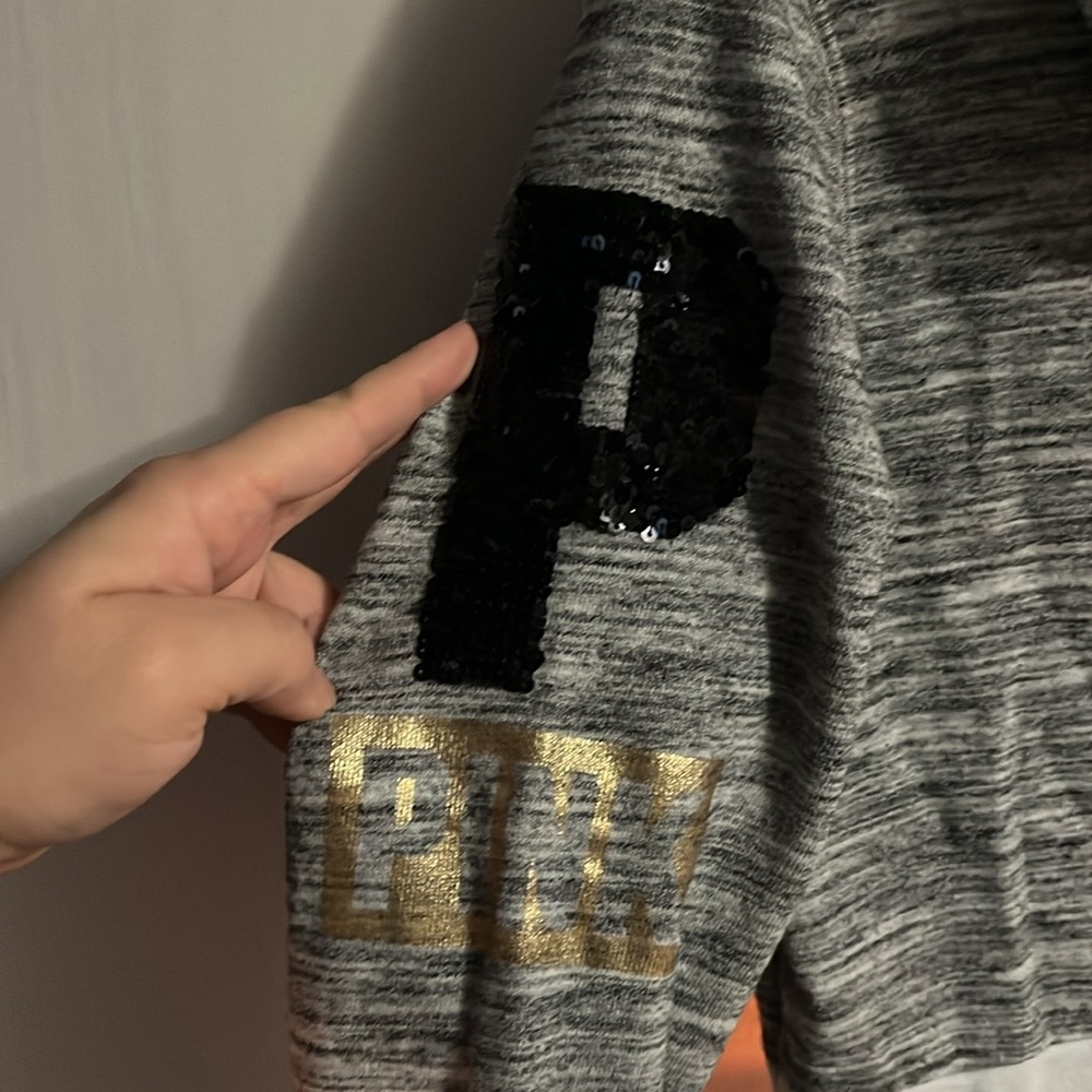 Victoria’s Secret pink zip up hoodie - Picture 4 of 6